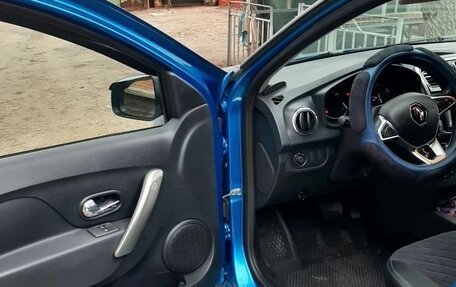Renault Logan II, 2019 год, 1 275 000 рублей, 5 фотография