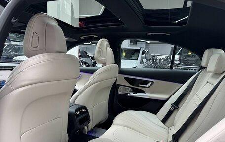 Mercedes-Benz E-Класс, 2026 год, 9 390 000 рублей, 23 фотография