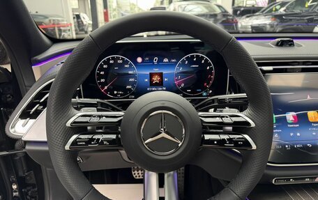 Mercedes-Benz E-Класс, 2026 год, 9 390 000 рублей, 31 фотография