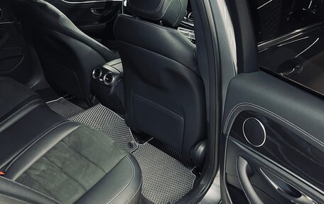 Mercedes-Benz E-Класс, 2019 год, 3 700 000 рублей, 2 фотография