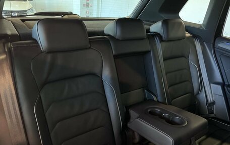 Volkswagen Tiguan II, 2021 год, 3 080 000 рублей, 37 фотография