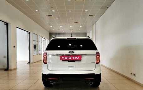 Ford Explorer VI, 2015 год, 1 945 000 рублей, 8 фотография