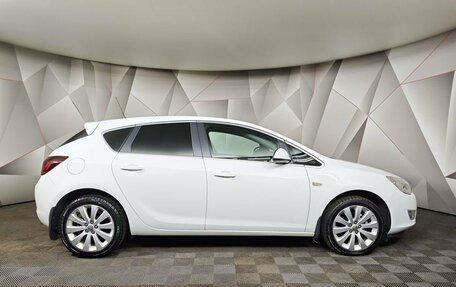 Opel Astra J, 2011 год, 585 000 рублей, 6 фотография