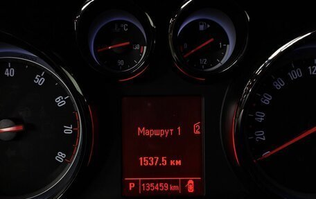 Opel Astra J, 2011 год, 585 000 рублей, 17 фотография