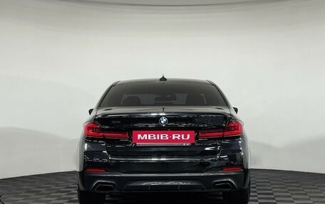 BMW 5 серия, 2021 год, 5 347 000 рублей, 2 фотография