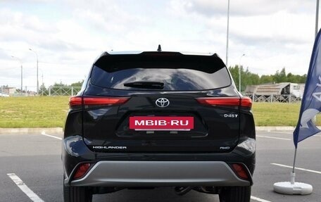 Toyota Highlander, 2026 год, 5 600 000 рублей, 4 фотография