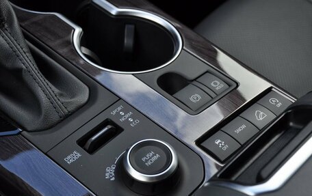 Toyota Highlander, 2026 год, 5 600 000 рублей, 27 фотография