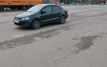 Volkswagen Polo VI (EU Market), 2013 год, 750 000 рублей, 4 фотография