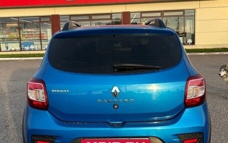 Renault Sandero II рестайлинг, 2015 год, 700 000 рублей, 4 фотография