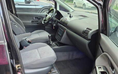 Volkswagen Sharan I рестайлинг, 2006 год, 770 000 рублей, 5 фотография