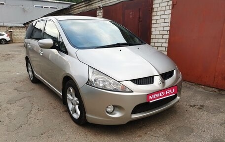 Mitsubishi Grandis, 2007 год, 685 000 рублей, 3 фотография