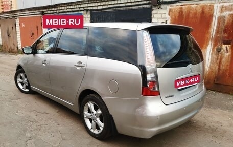 Mitsubishi Grandis, 2007 год, 685 000 рублей, 10 фотография