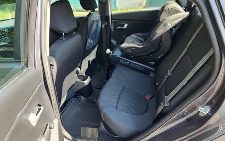 KIA Rio III рестайлинг, 2015 год, 975 000 рублей, 20 фотография