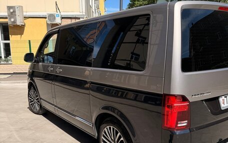 Volkswagen Multivan T6 рестайлинг, 2020 год, 5 999 999 рублей, 3 фотография