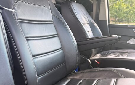 Volkswagen Multivan T6 рестайлинг, 2020 год, 5 999 999 рублей, 16 фотография