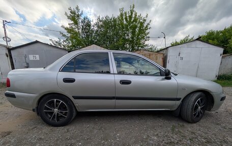 Mitsubishi Carisma I, 2002 год, 200 000 рублей, 3 фотография