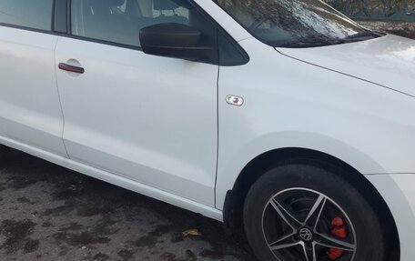 Volkswagen Polo VI (EU Market), 2015 год, 750 000 рублей, 6 фотография