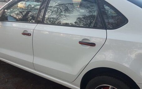 Volkswagen Polo VI (EU Market), 2015 год, 750 000 рублей, 3 фотография
