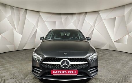 Mercedes-Benz A-Класс, 2020 год, 2 750 000 рублей, 7 фотография