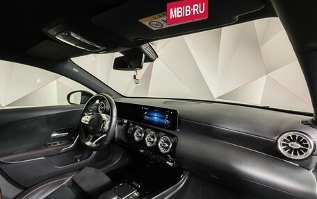 Mercedes-Benz A-Класс, 2020 год, 2 750 000 рублей, 12 фотография