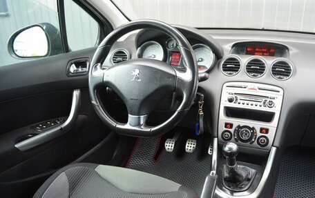 Peugeot 308 II, 2011 год, 354 999 рублей, 12 фотография