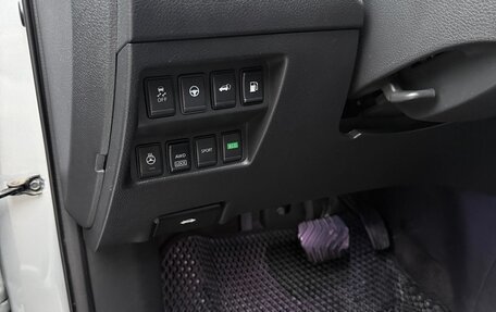 Nissan Rogue II, 2018 год, 2 000 000 рублей, 14 фотография