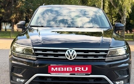 Volkswagen Tiguan II, 2018 год, 2 537 000 рублей, 3 фотография