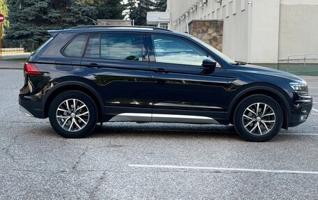 Volkswagen Tiguan II, 2018 год, 2 537 000 рублей, 10 фотография