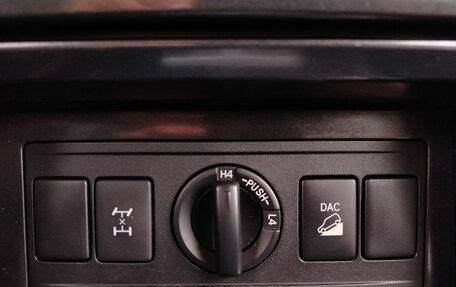 Toyota Land Cruiser Prado 150 рестайлинг 2, 2014 год, 3 100 000 рублей, 18 фотография