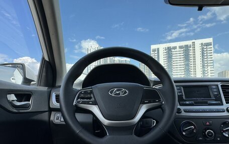 Hyundai Solaris II рестайлинг, 2021 год, 950 000 рублей, 8 фотография