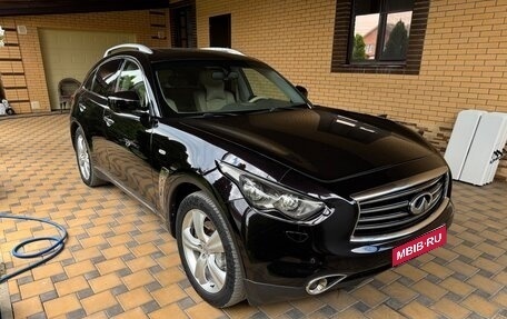 Infiniti FX II, 2012 год, 1 500 000 рублей, 1 фотография