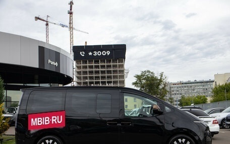 Hyundai Staria, 2024 год, 4 428 000 рублей, 3 фотография