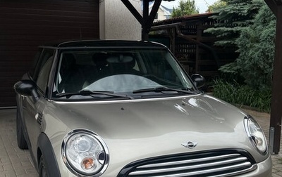 MINI Hatch, 2010 год, 890 000 рублей, 1 фотография