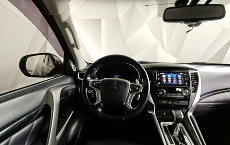 Mitsubishi Pajero Sport III рестайлинг, 2019 год, 3 697 000 рублей, 17 фотография