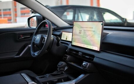 Toyota RAV4, 2026 год, 3 950 000 рублей, 7 фотография