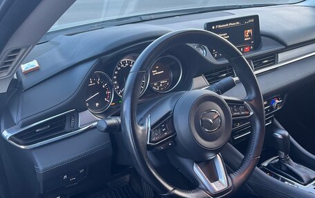 Mazda 6, 2020 год, 2 800 000 рублей, 13 фотография