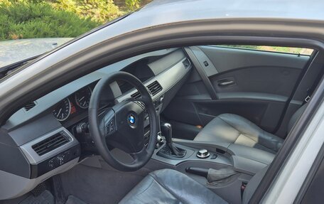 BMW 5 серия, 2005 год, 750 000 рублей, 8 фотография