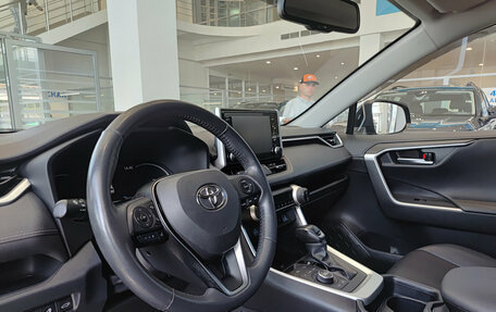 Toyota RAV4, 2020 год, 3 408 000 рублей, 20 фотография