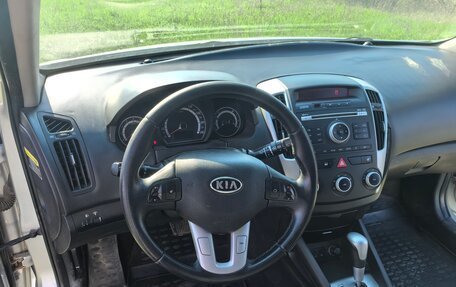 KIA cee'd I рестайлинг, 2011 год, 680 000 рублей, 10 фотография