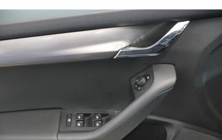 Skoda Octavia, 2018 год, 1 450 000 рублей, 13 фотография