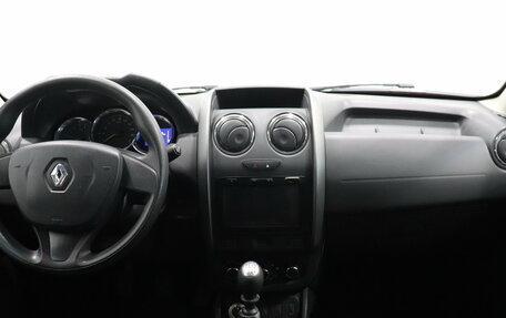 Renault Duster I рестайлинг, 2017 год, 1 233 000 рублей, 7 фотография