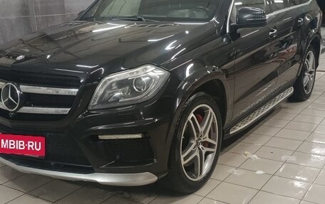 Mercedes-Benz GL-Класс AMG, 2013 год, 2 490 000 рублей, 3 фотография
