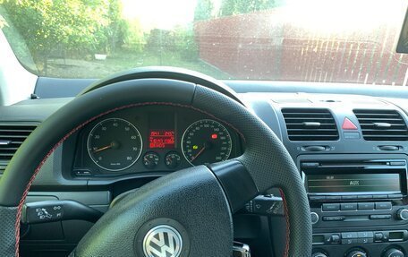 Volkswagen Golf V, 2008 год, 550 000 рублей, 4 фотография