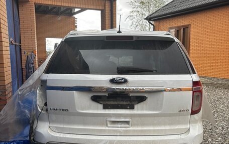 Ford Explorer VI, 2014 год, 800 000 рублей, 6 фотография