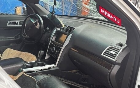 Ford Explorer VI, 2014 год, 800 000 рублей, 8 фотография