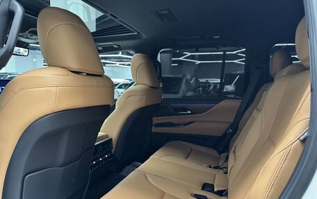 Lexus LX, 2025 год, 19 190 000 рублей, 21 фотография