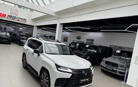 Lexus LX, 2025 год, 19 190 000 рублей, 39 фотография