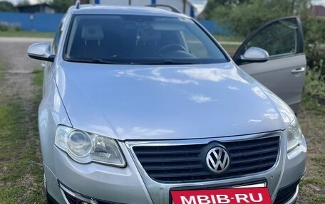 Volkswagen Passat B6, 2009 год, 650 000 рублей, 2 фотография