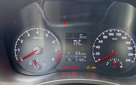 Hyundai Solaris II рестайлинг, 2017 год, 970 000 рублей, 13 фотография