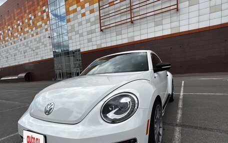 Volkswagen Beetle, 2015 год, 1 970 000 рублей, 2 фотография